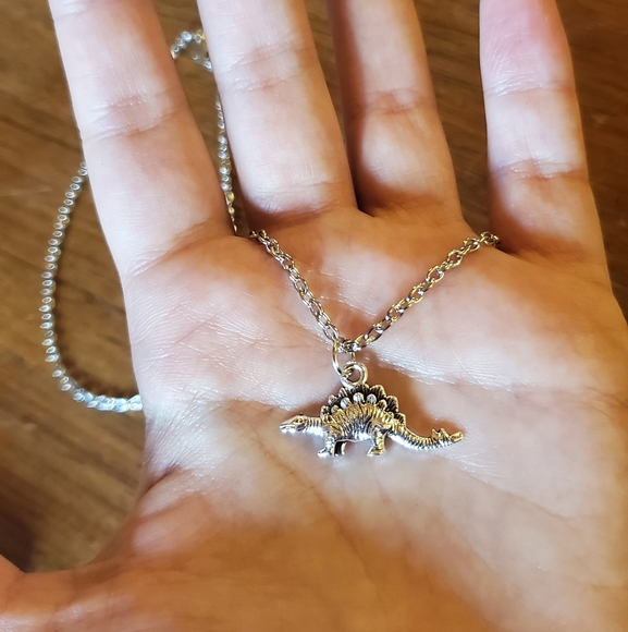 New Dainty Silver Stegosaurus Dinosaur Necklace - Picture 4 of 10